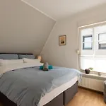 Denkmalgeschuetztes Fachwerkhaus Im Zentrum Mit Garage *