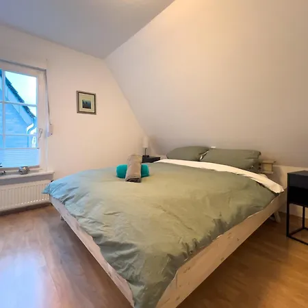 Denkmalgeschuetztes Fachwerkhaus Im Zentrum Mit Garage Apartment *