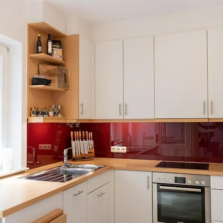 Denkmalgeschuetztes Fachwerkhaus Im Zentrum Mit Garage