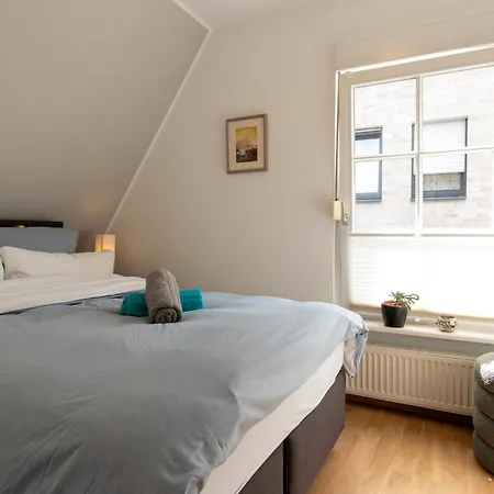 Denkmalgeschuetztes Fachwerkhaus Im Zentrum Mit Garage Apartman *