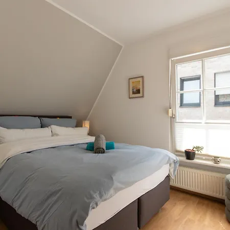 Denkmalgeschuetztes Fachwerkhaus Im Zentrum Mit Garage *