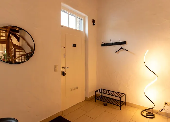 Denkmalgeschuetztes Fachwerkhaus Im Zentrum Mit Garage